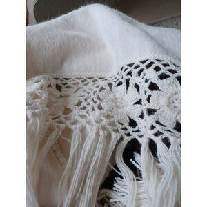 Alpaca Camargo NWT Fringed Scarf Cream  Made In Peru